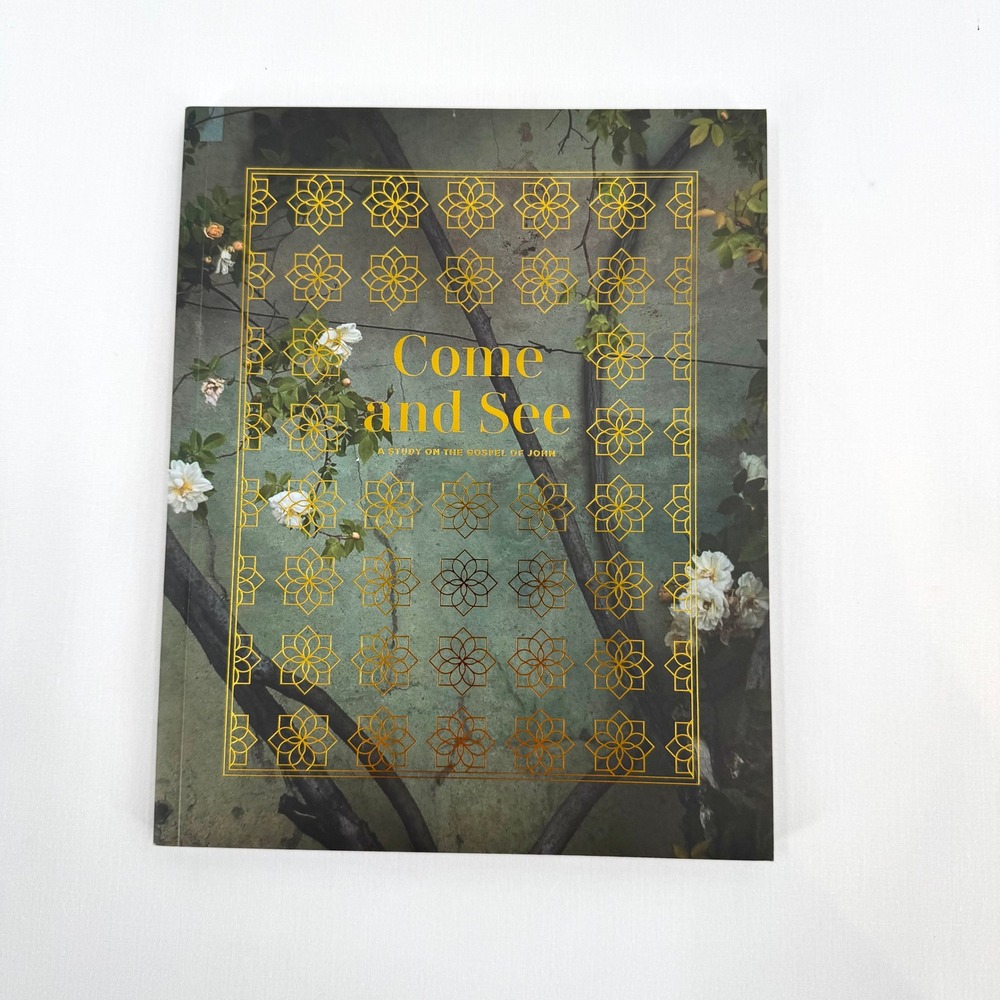The Daily Grace Co Come and See A Study on‎ the Gospel of John Kristin Schmucker